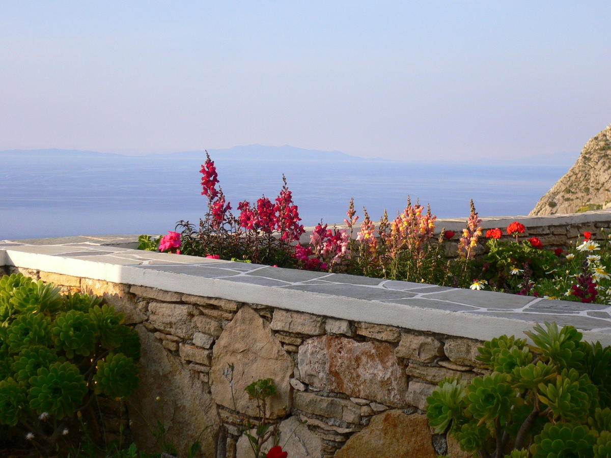 Anemousa Hotel Folegandros Town Екстер'єр фото